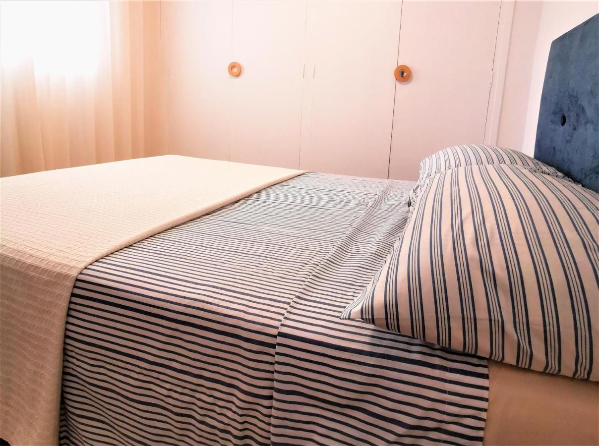 Apartamento Sabor Del Mar Solo Familias Playa de Gandia Ngoại thất bức ảnh